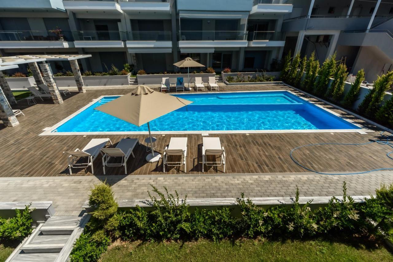 Itaka Familiy Apartments - Halkidiki Suites Com 니키티 외부 사진